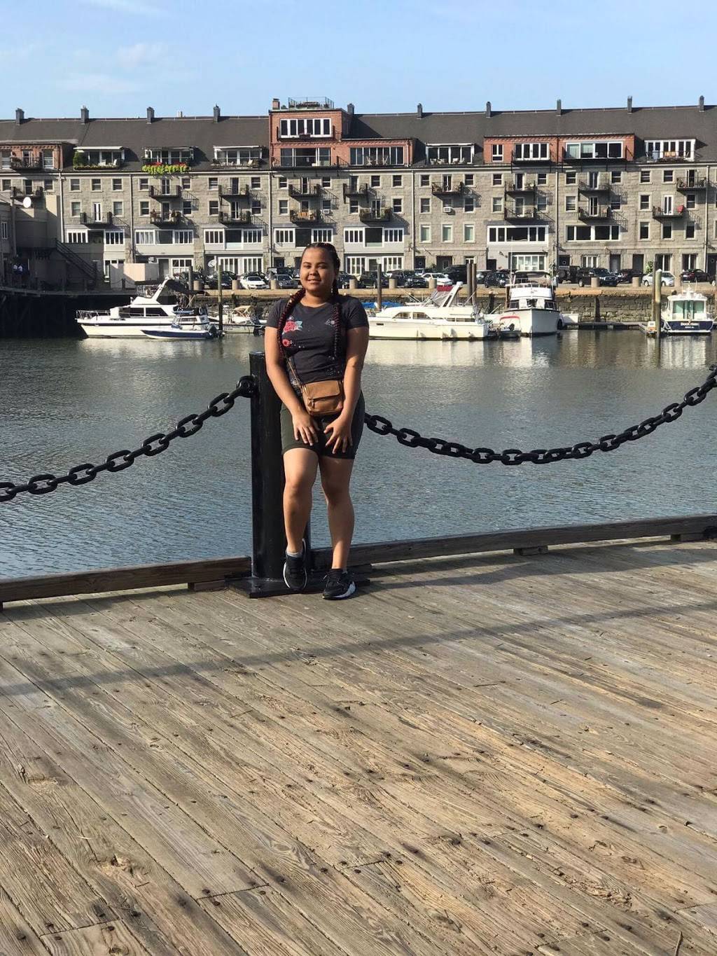 Dunkin Donuts | cafe | 13210 14th Ave, College Point, NY 11356, USA | 7187461211 OR +1 718-746-1211