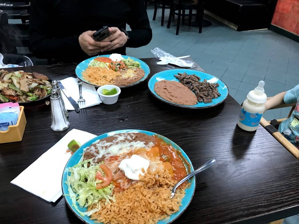 Tres Amigos Mexican Grill | restaurant | 2381 E Windmill Ln #18, Las Vegas, NV 89123, USA | 7022022790 OR +1 702-202-2790