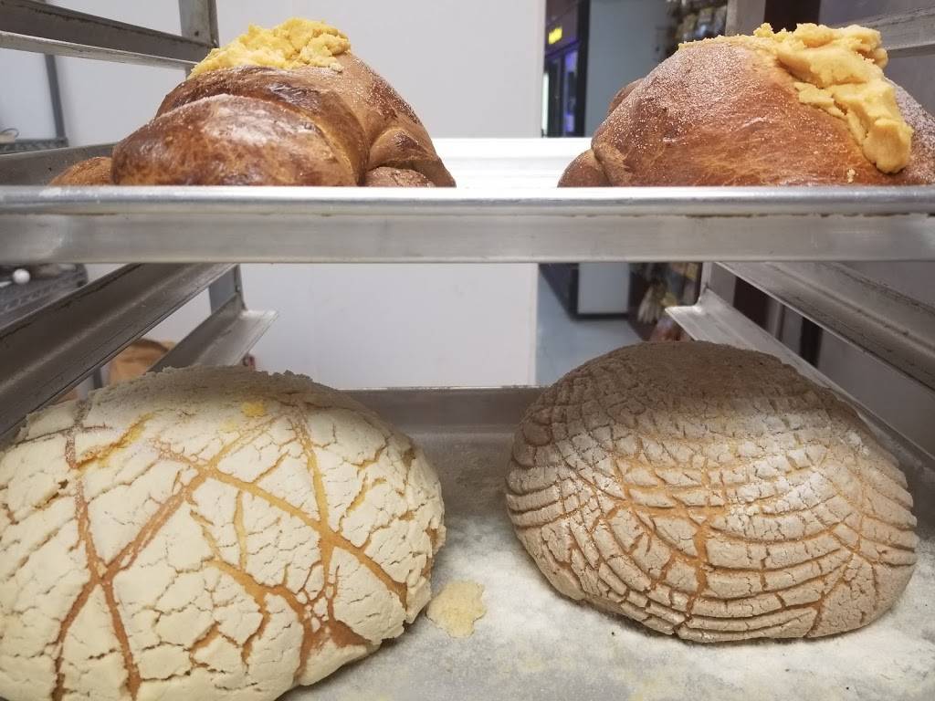 La villita mexican bakery | restaurant | 12273 Natural Bridge Rd, Bridgeton, MO 63044, USA | 3143979173 OR +1 314-397-9173