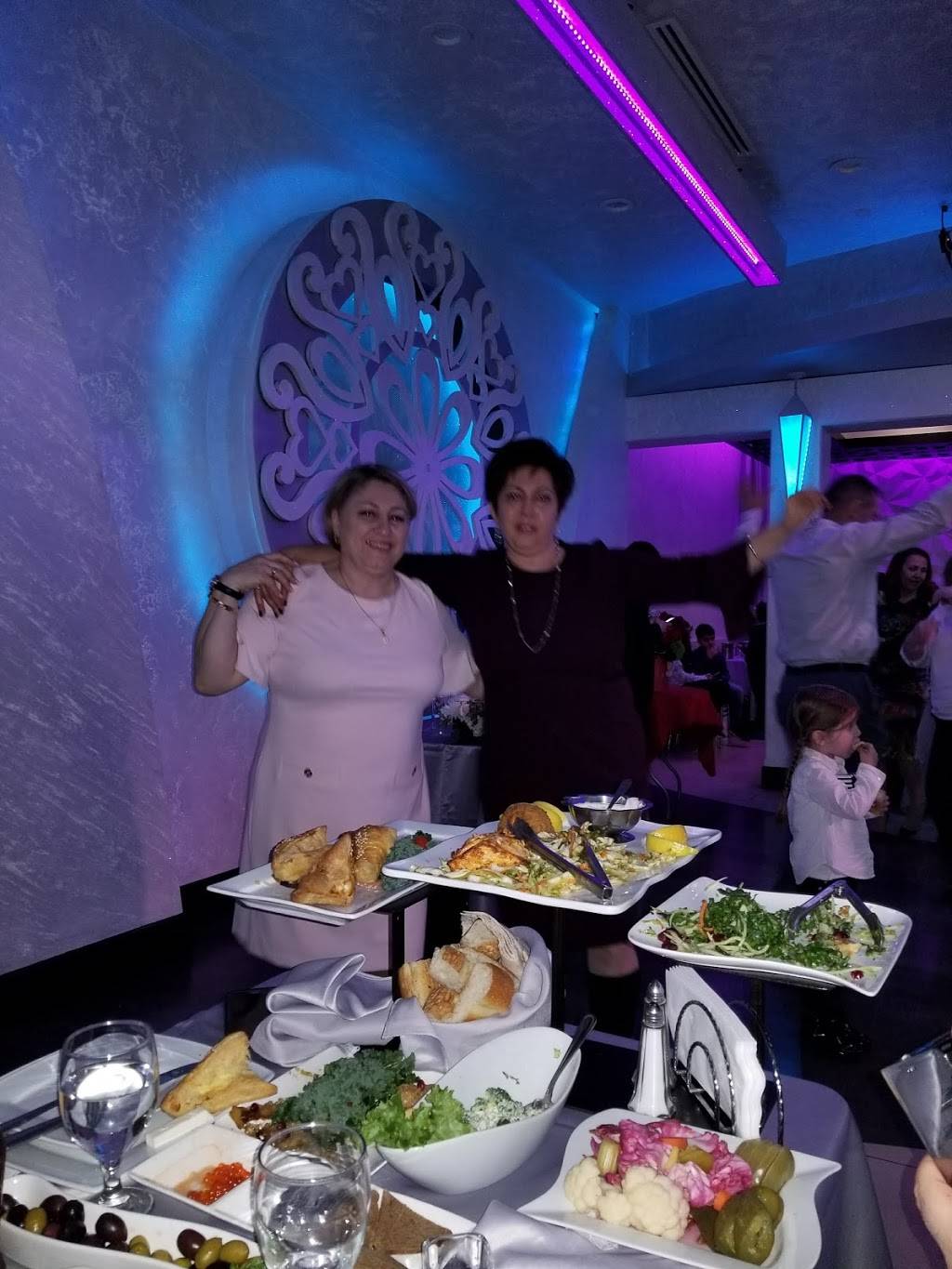 Bouvardia Banquet Hall Restaurant | restaurant | 137 S Glenoaks Blvd, Burbank, CA 91502, USA | 8189558091 OR +1 818-955-8091