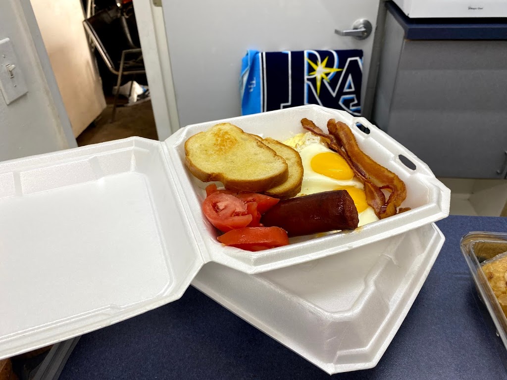 Bread of Life | restaurant | 6201 4th St N, St. Petersburg, FL 33702, USA | 7274581418 OR +1 727-458-1418