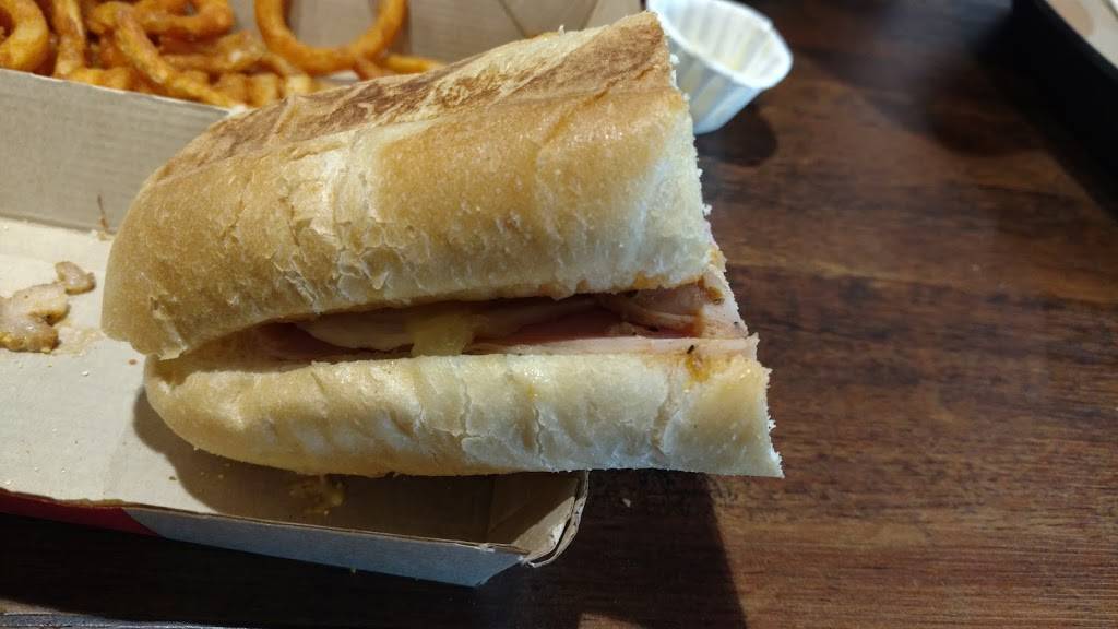 Arbys | restaurant | 2615 W C 48, Bushnell, FL 33513, USA | 3527931019 OR +1 352-793-1019