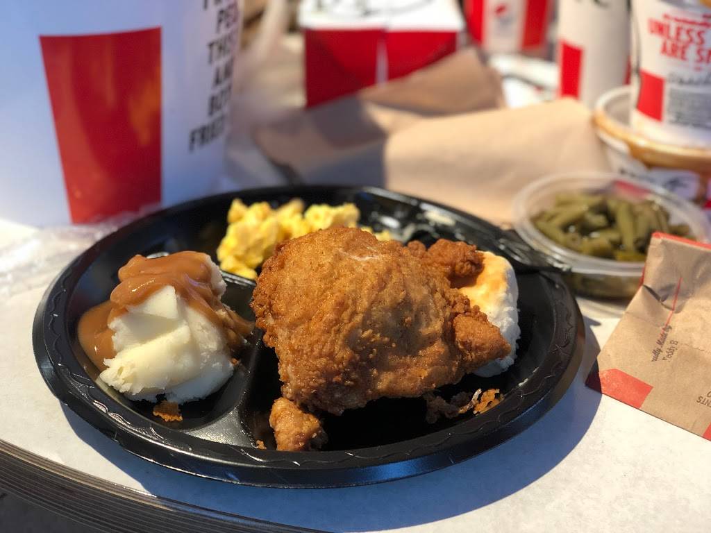 KFC | restaurant | 23 Joseph E Lowery Blvd SW, Atlanta, GA 30314, USA | 4047569481 OR +1 404-756-9481