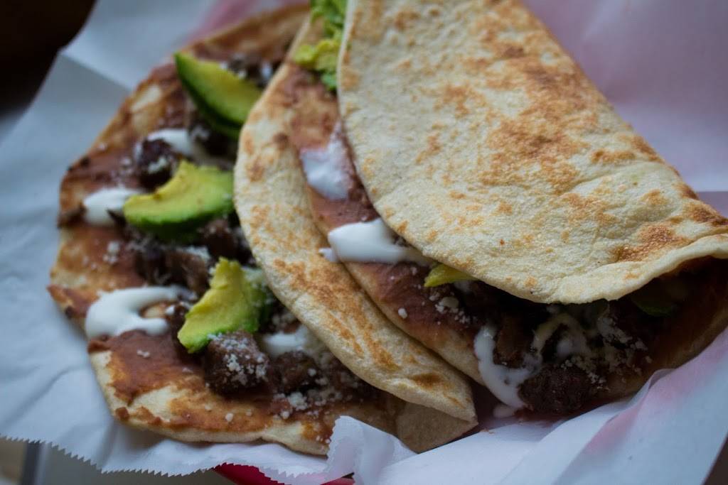 Merendero Estela | restaurant | 7107 SE 82nd Ave, Portland, OR 97266, USA | 5037574702 OR +1 503-757-4702