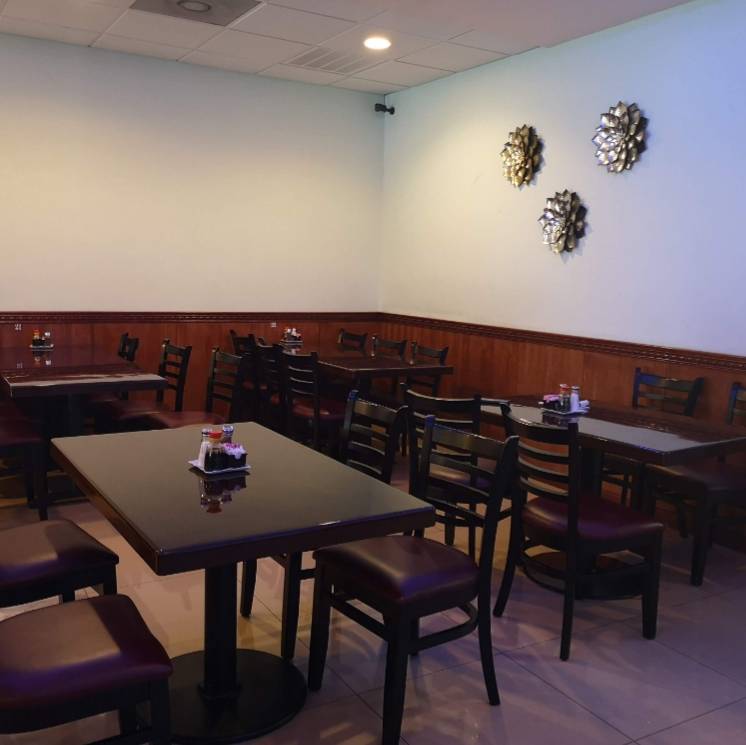 Hoa Son Chinese & Vietnamese Food | restaurant | 1199 E Austin St, Giddings, TX 78942, USA | 9792120343 OR +1 979-212-0343