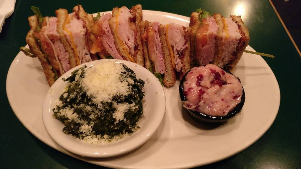 Half Shell | restaurant | 688 S Mendenhall Rd, Memphis, TN 38117, USA | 9016823966 OR +1 901-682-3966