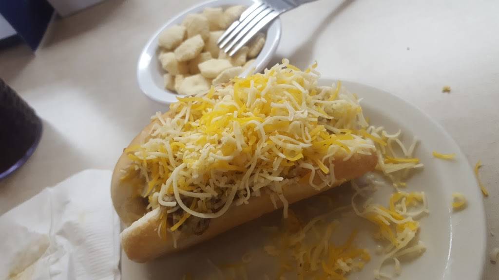 Skyline Chili | restaurant | 5476 Glenway Ave, Cincinnati, OH 45238, USA | 5134513355 OR +1 513-451-3355