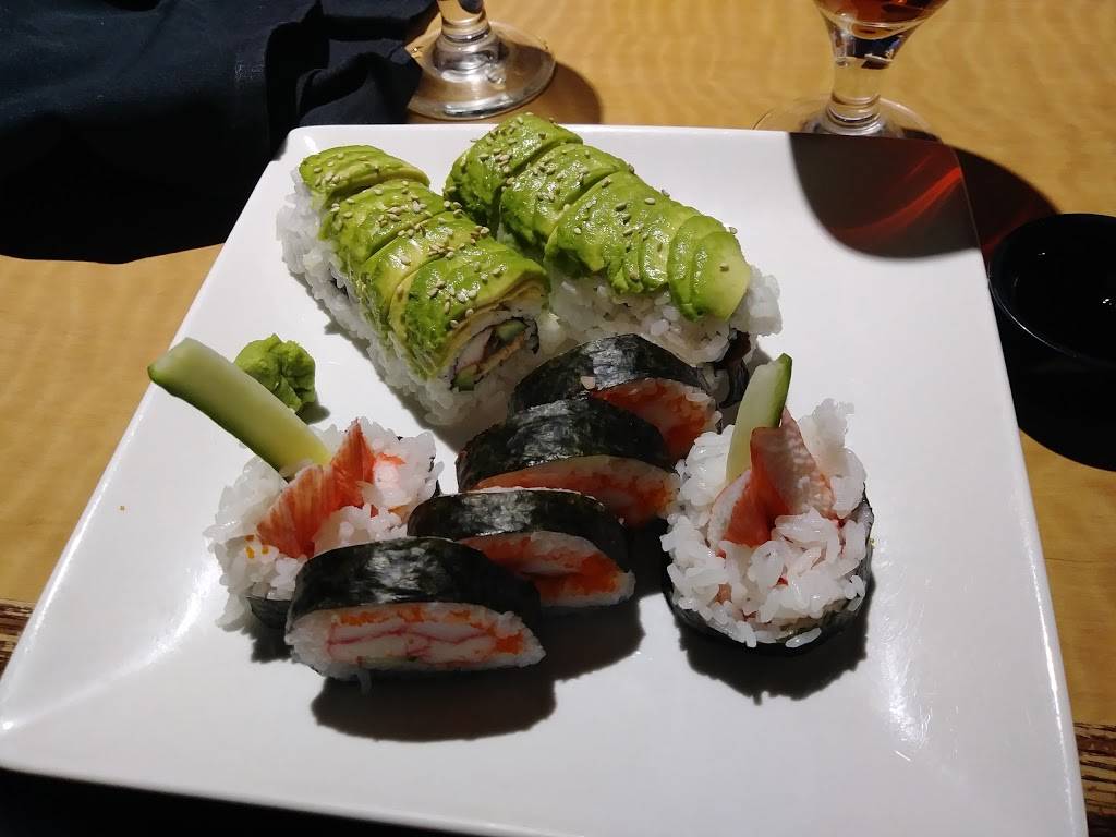 Tsunami Sushi Restaurant | restaurant | 700 Gervais St A, Columbia, SC 29201, USA | 8033129911 OR +1 803-312-9911