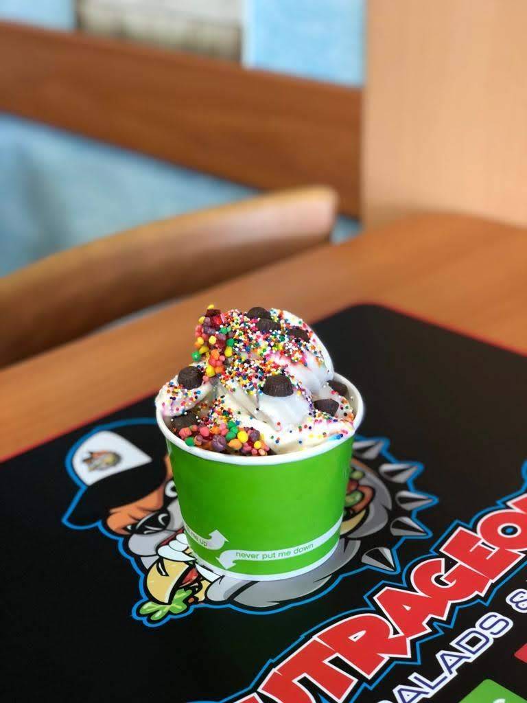 Subrageous | meal takeaway | 8752 SW 40th St, Miami, FL 33165, USA | 3055526533 OR +1 305-552-6533