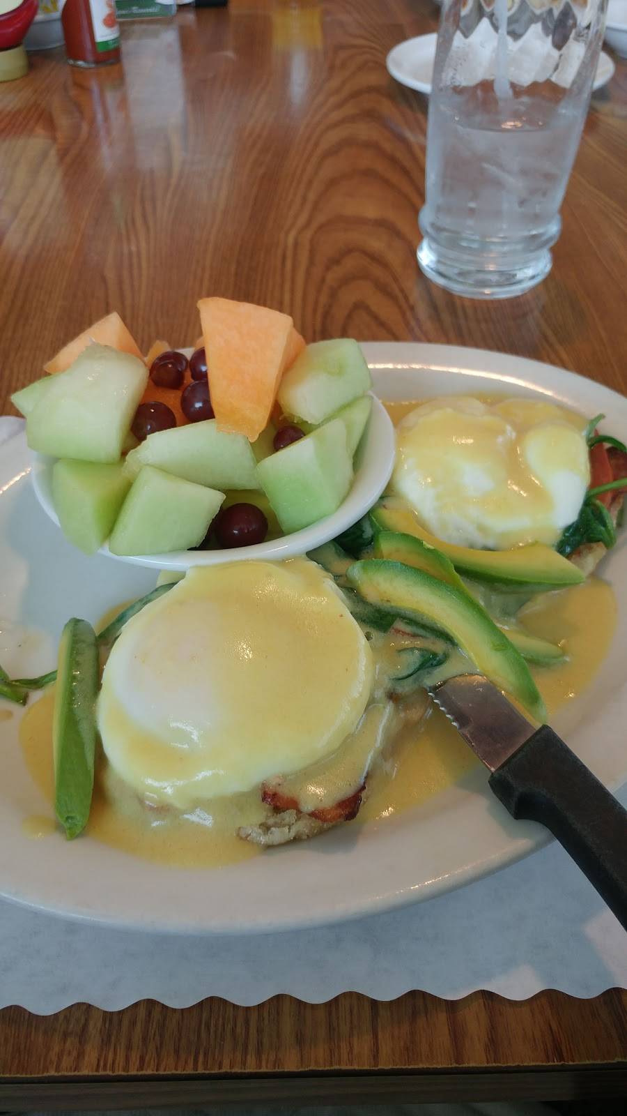 Ryans Place Restaurant | restaurant | 330 S 11th Ave, Hanford, CA 93230, USA | 5595820678 OR +1 559-582-0678