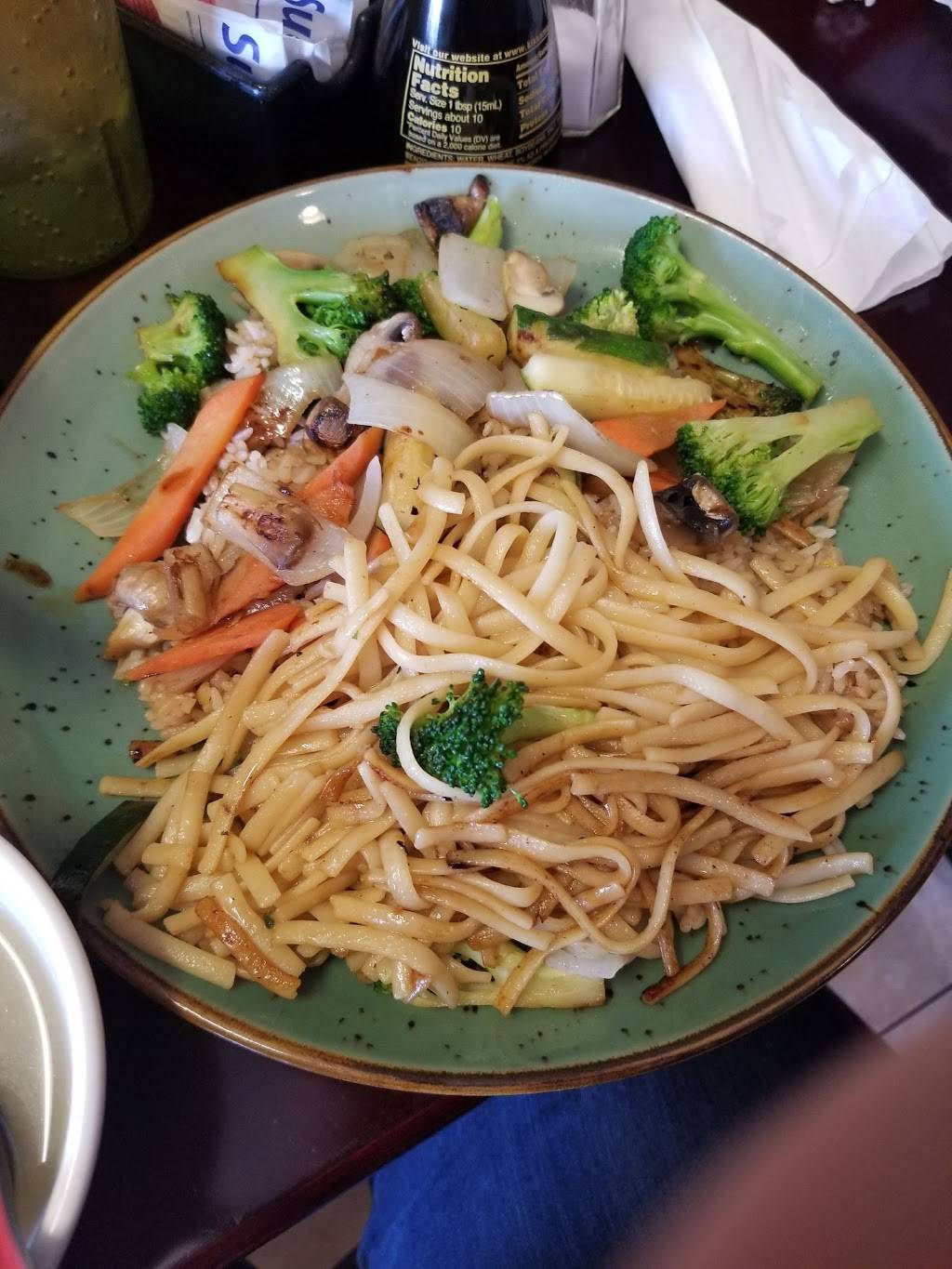 Japan Express | restaurant | 456 E Burleigh Blvd, Tavares, FL 32778, USA | 3527425088 OR +1 352-742-5088