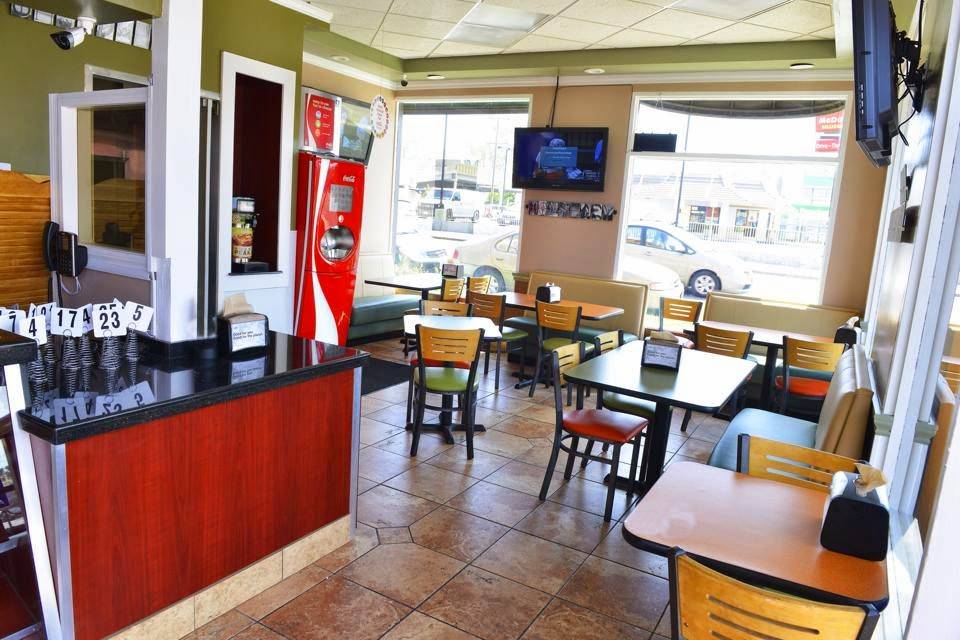 Cali "O" Burgers | restaurant | 1290 University Ave, San Diego, CA 92103, USA | 6196929999 OR +1 619-692-9999