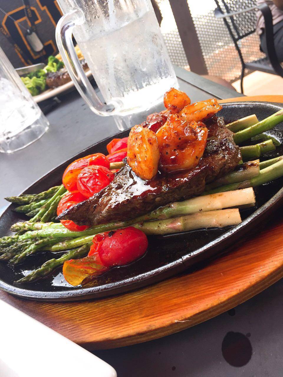 Chilis Grill & Bar | restaurant | 355 W Cary St, Richmond, VA 23284, USA | 8048282445 OR +1 804-828-2445