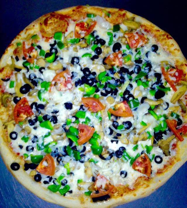 Pizza Bianco | meal delivery | 19201 Collins Ave, Sunny Isles Beach, FL 33160, USA | 3054229839 OR +1 305-422-9839