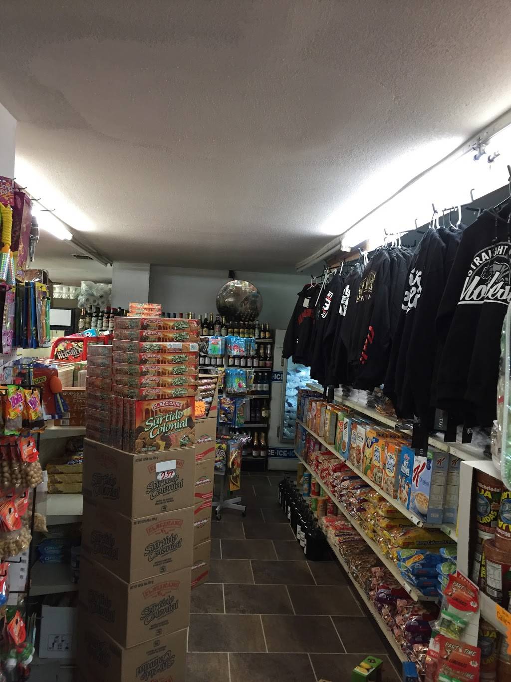 Maze Budget Meats | meal takeaway | 125 Maze Blvd, Modesto, CA 95351, USA | 2095772514 OR +1 209-577-2514