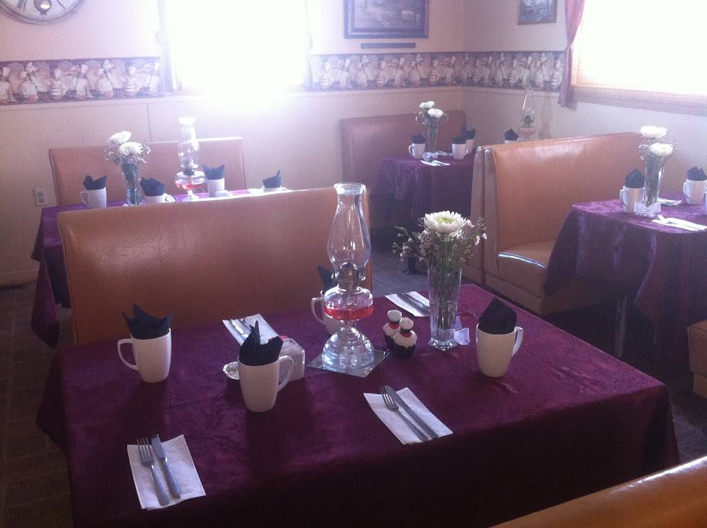 Sunshine Restaurant | restaurant | Sunshine Restaurant, 8237 Plank Rd, Straffordville, ON N0J 1Y0, Canada | 5198663770 OR +1 519-866-3770