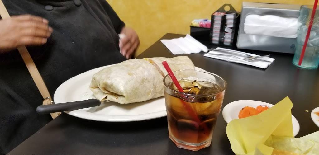 Carnitas Express | restaurant | 117, 26900, Newport Rd, Menifee, CA 92584, USA | 9516799747 OR +1 951-679-9747