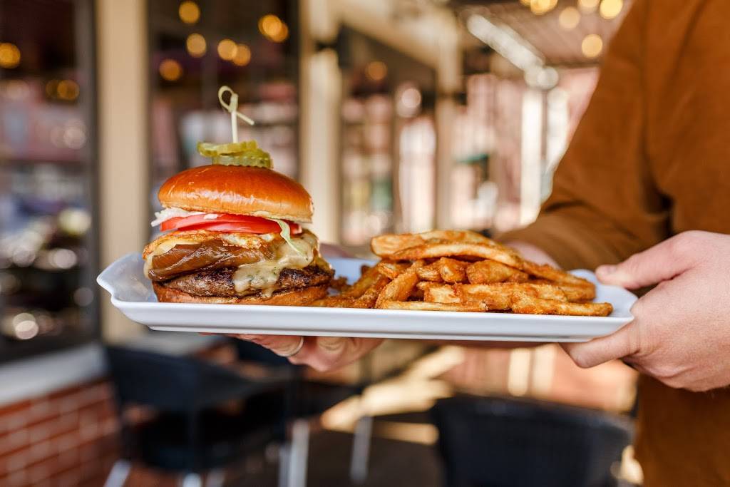 Bru Burger Bar - Lafayette | restaurant | 101 Main St Suite 100, Lafayette, IN 47901, USA | 7654797400 OR +1 765-479-7400