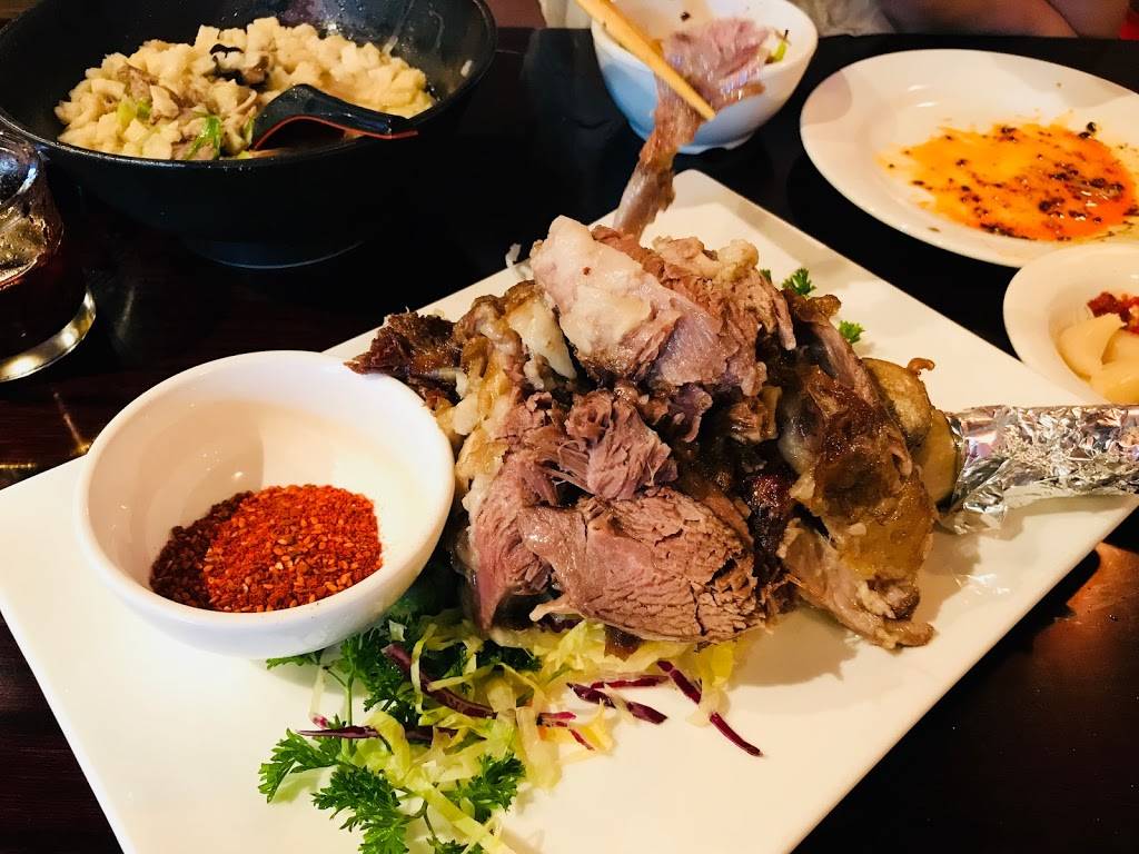 Aki Sushi & Asian Fusion | restaurant | 410 West Grand Parkway South, Katy, TX 77494, USA | 2815747910 OR +1 281-574-7910