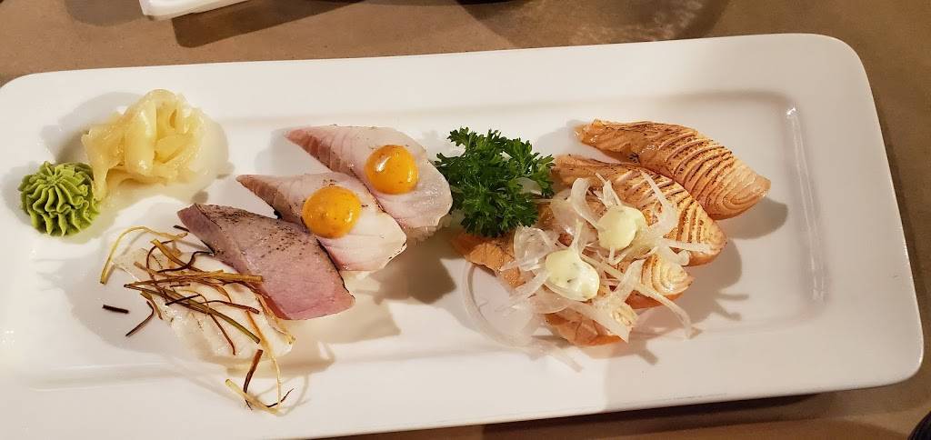 Sushi Run | restaurant | 3351 Bloor St W, Etobicoke, ON M8X 1E9, Canada | 4162379900 OR +1 416-237-9900