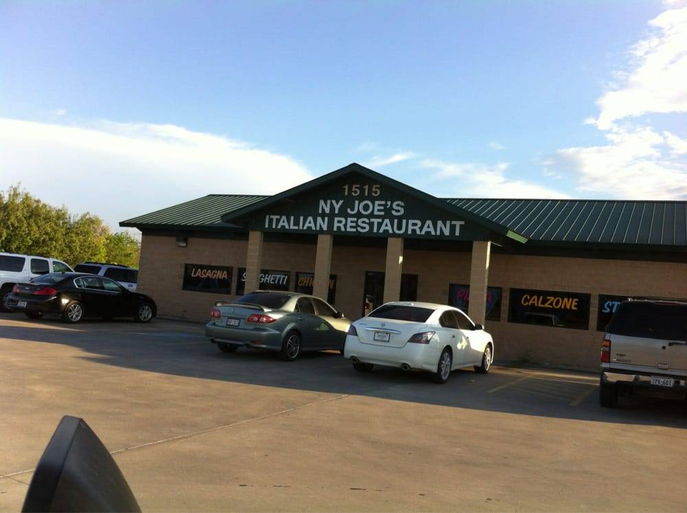New York Joes Italian Restaurant | restaurant | 1515 W Front St, Alice, TX 78332, USA | 3616610430 OR +1 361-661-0430