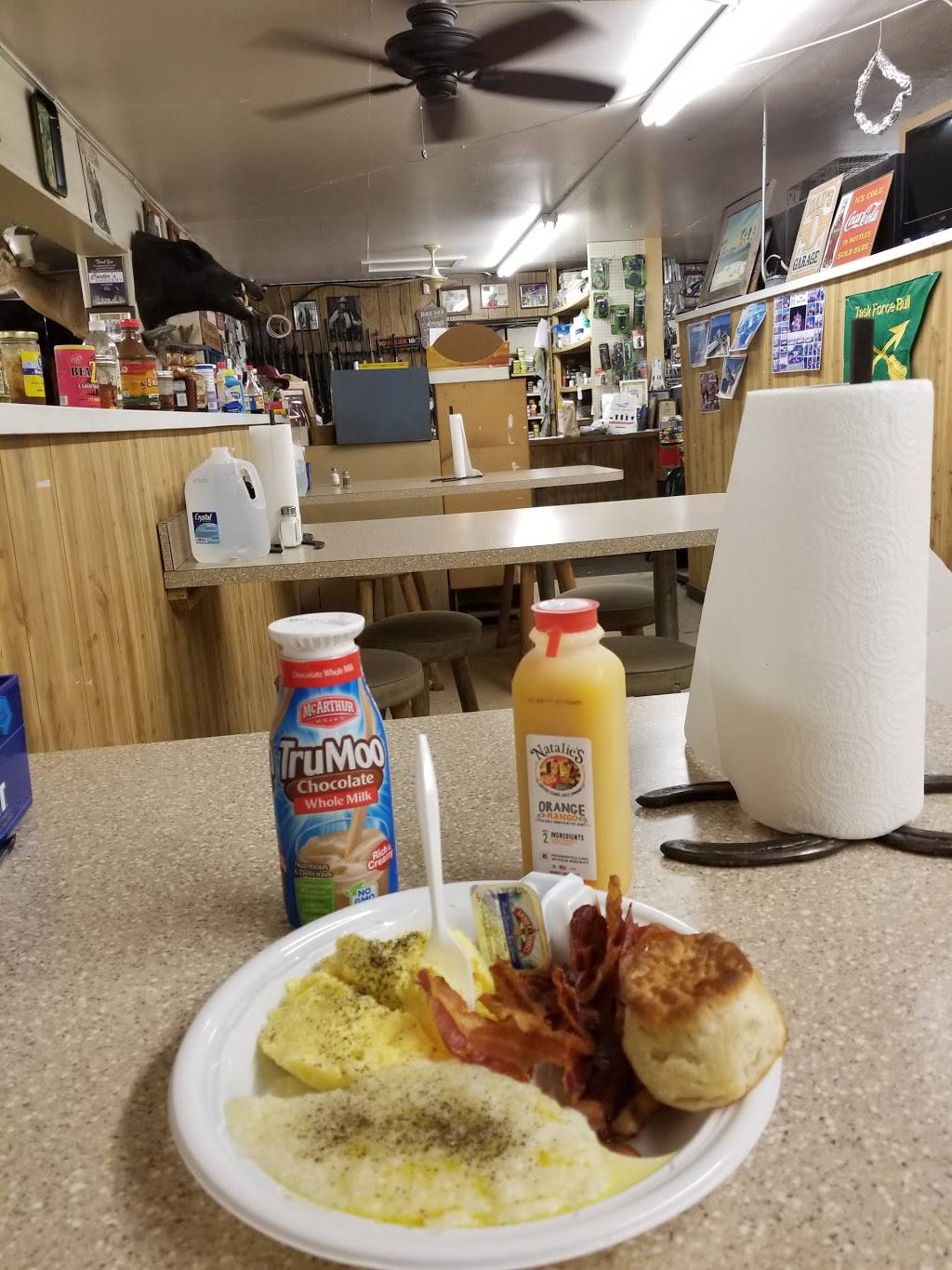 Carters Grocery | restaurant | 15901 Orange Ave, Fort Pierce, FL 34945, USA | 7724640540 OR +1 772-464-0540