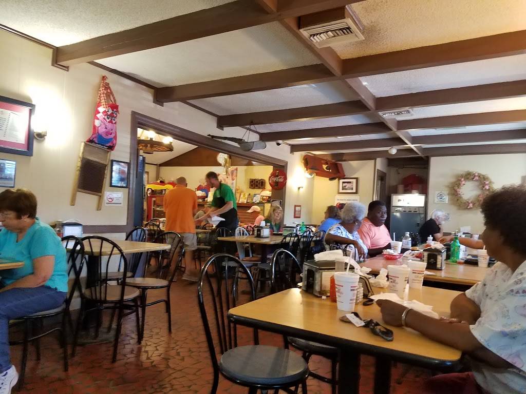 Doug Sauls BBQ | restaurant | 813 Western Ave, Nashville, NC 27856, USA | 2524592310 OR +1 252-459-2310