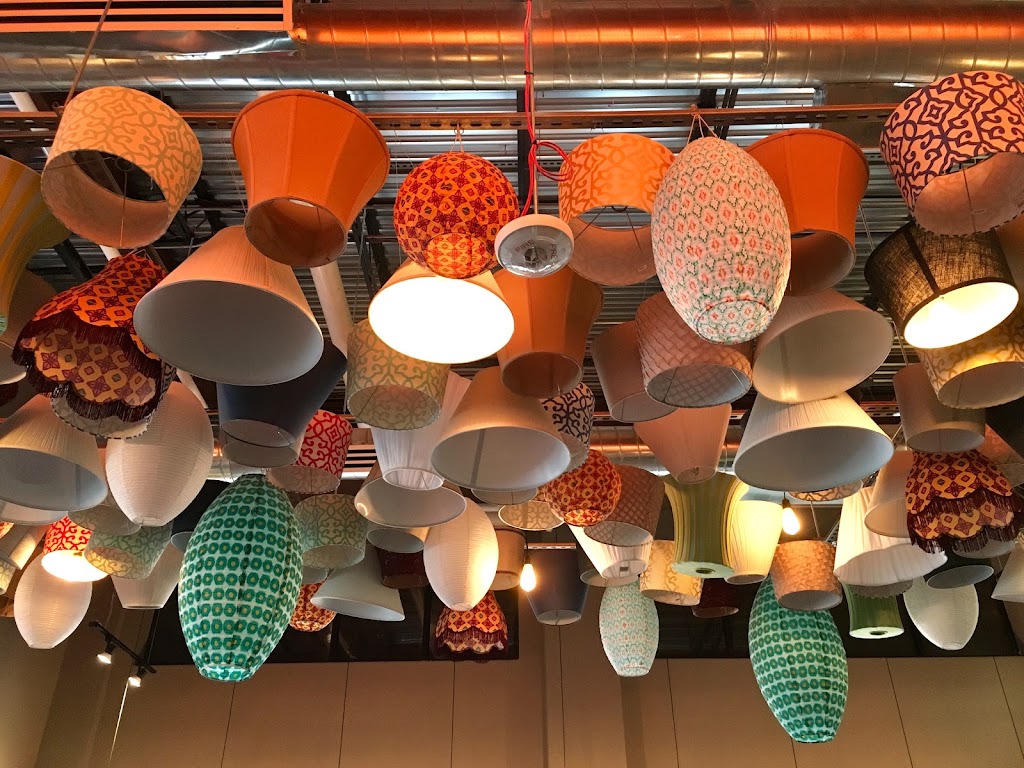 Black Squirrel | restaurant | 2670 Avenir Pl, Vienna, VA 22180, USA | 7038760500 OR +1 703-876-0500