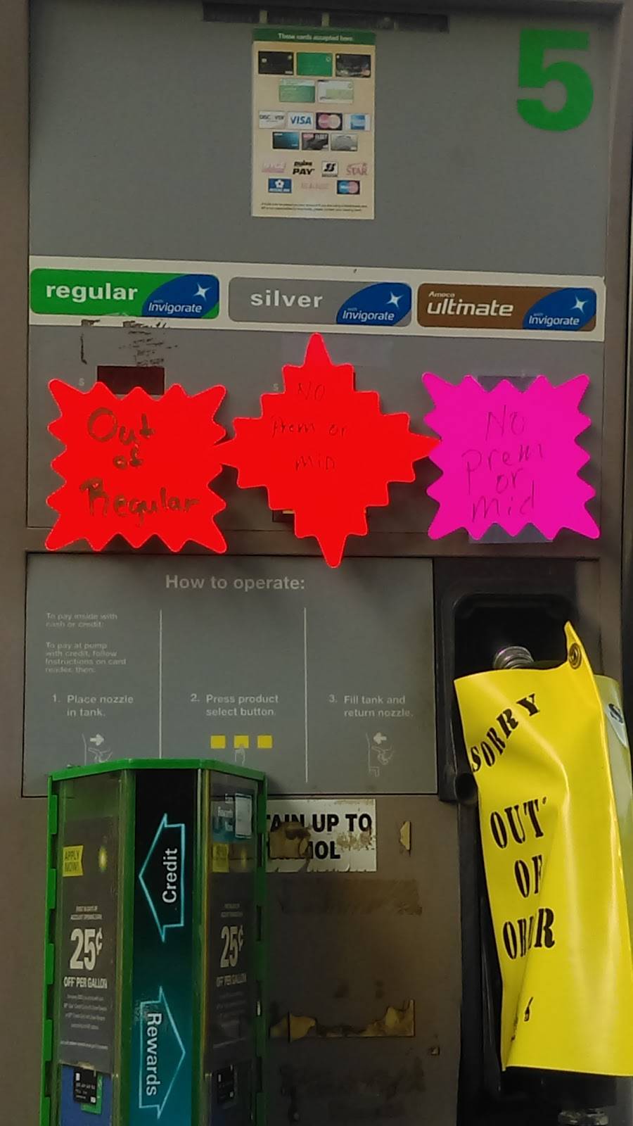 BP | restaurant | 2170 US-321, Clover, SC 29710, USA | 8032229589 OR +1 803-222-9589