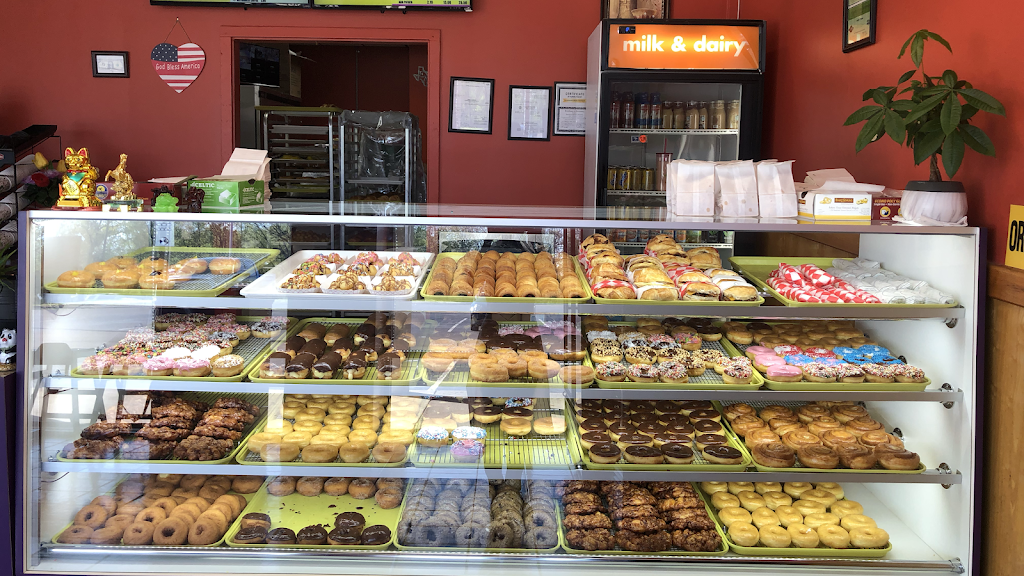 Helen Donut | restaurant | 2354 HWY 41 s, STE M, Greenbrier, TN 37073, USA | 6158635042 OR +1 615-863-5042