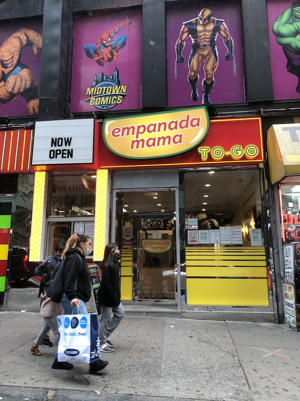 Empanada Mama - Times Square | restaurant | 200 W 40th St, New York, NY 10018, USA | 6469709895 OR +1 646-970-9895