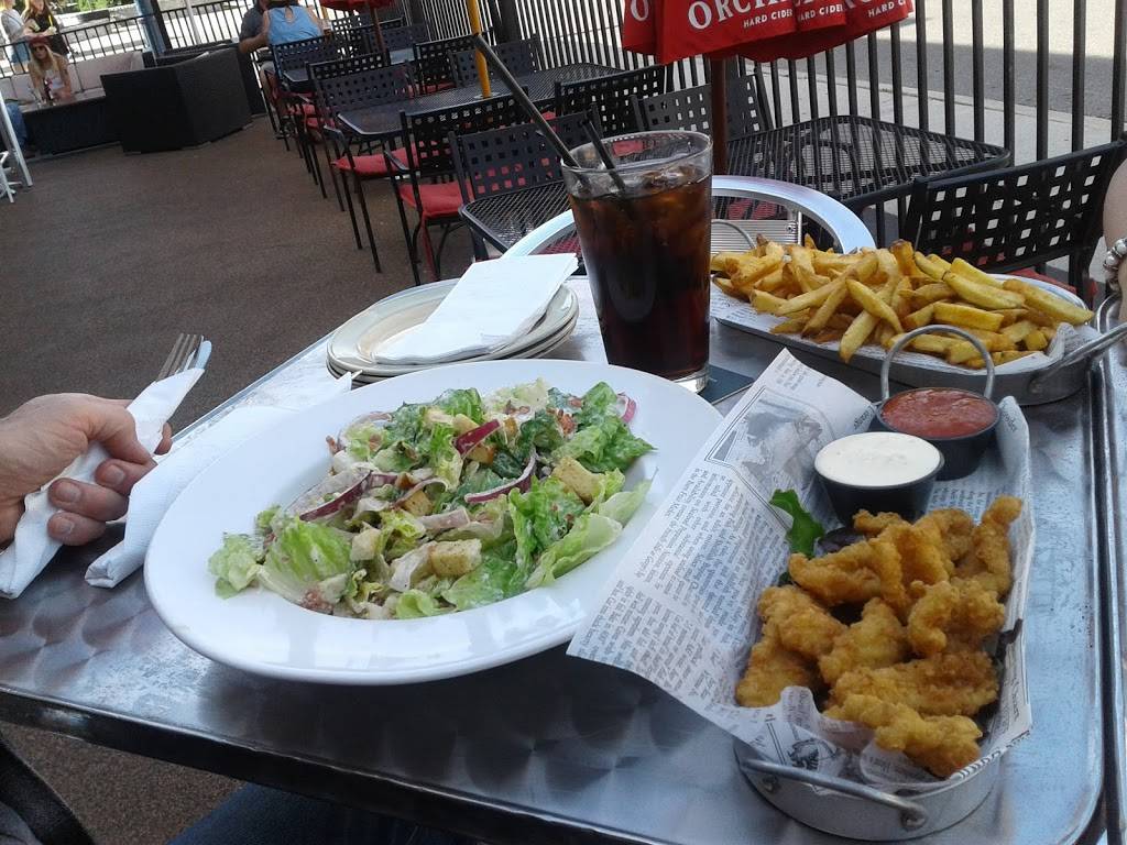 Bourbon Tap & Grill | restaurant | 1199 Ottawa St, Windsor, ON N8X 2E4, Canada | 5192551199 OR +1 519-255-1199