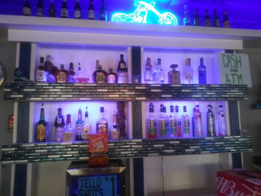 The Spot Bar | restaurant | 3101 E Division St, Arlington, TX 76011, USA | 8175389123 OR +1 817-538-9123