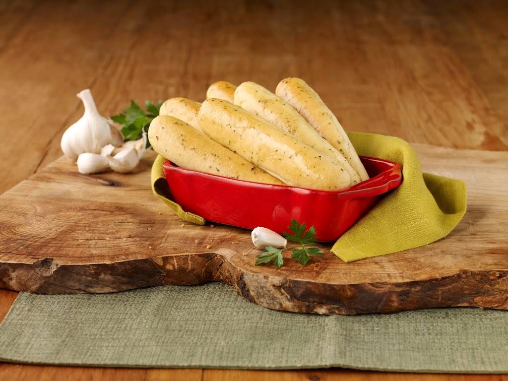 Ginos Pizza | restaurant | 180 Holiday Inn Dr, Cambridge, ON N3C 1Z4, Canada | 8663104466 OR +1 866-310-4466