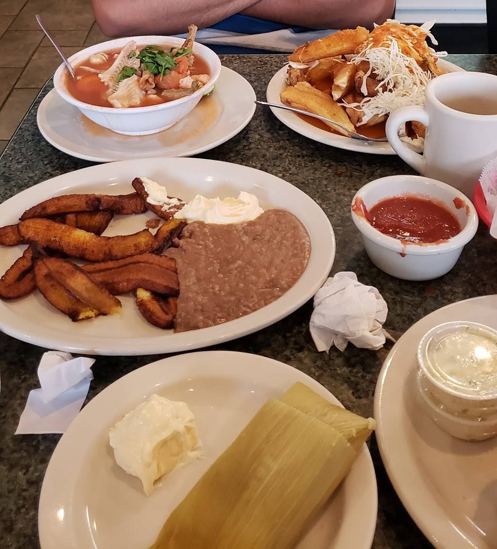 La Playa Seafood | restaurant | 3343 West Ave, San Antonio, TX 78213, USA | 2103400087 OR +1 210-340-0087