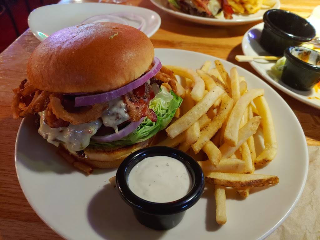 Applebees Grill + Bar | restaurant | 3510 S Meridian, Puyallup, WA 98373, USA | 2538404000 OR +1 253-840-4000