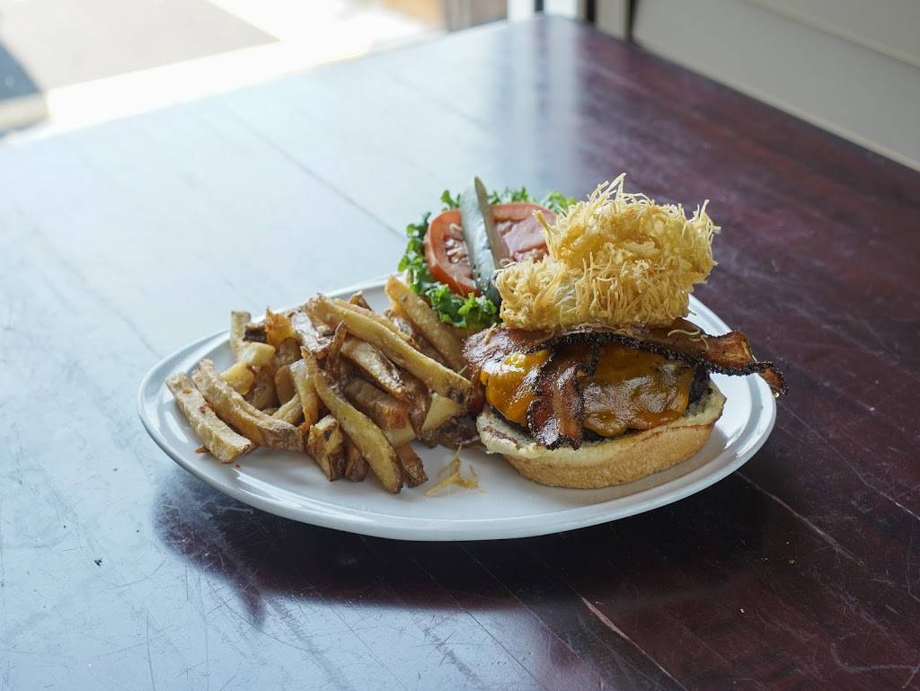 North Beach Bistro | restaurant | 725 Atlantic Blvd #6, Atlantic Beach, FL 32233, USA | 9043724105 OR +1 904-372-4105