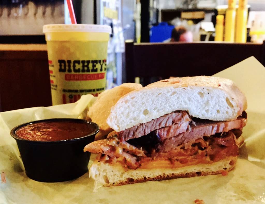 Dickeys Barbecue Pit | restaurant | 9035 Reseda Blvd, Northridge, CA 91324, USA | 8185272271 OR +1 818-527-2271