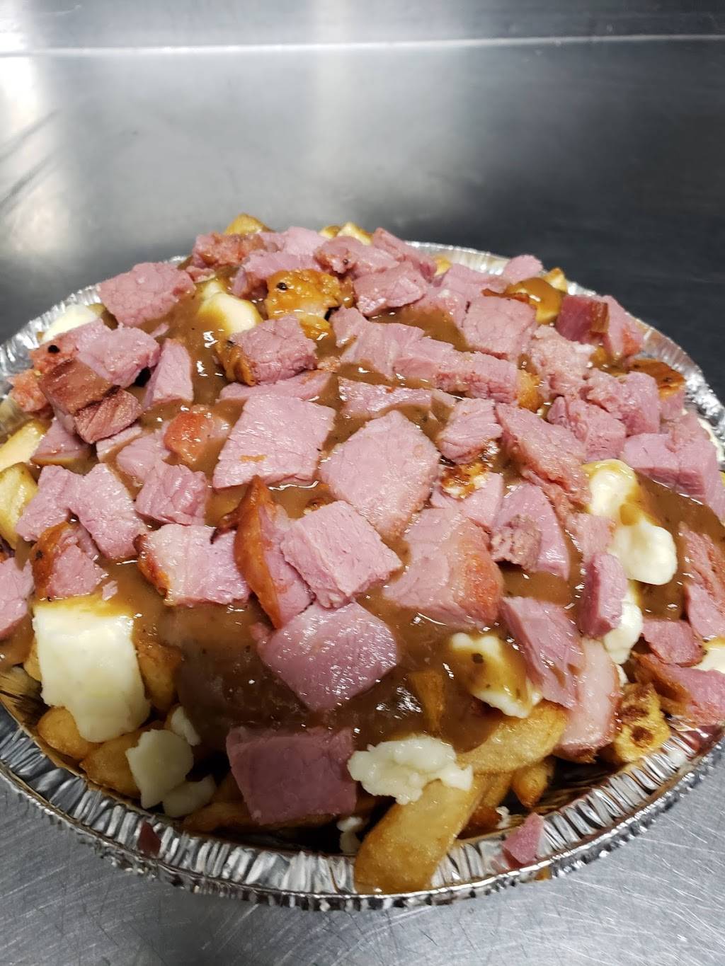 La Poutinerie | restaurant | 1141 Baxter Rd, Ottawa, ON K2C 3R4, Canada | 6134161111 OR +1 613-416-1111