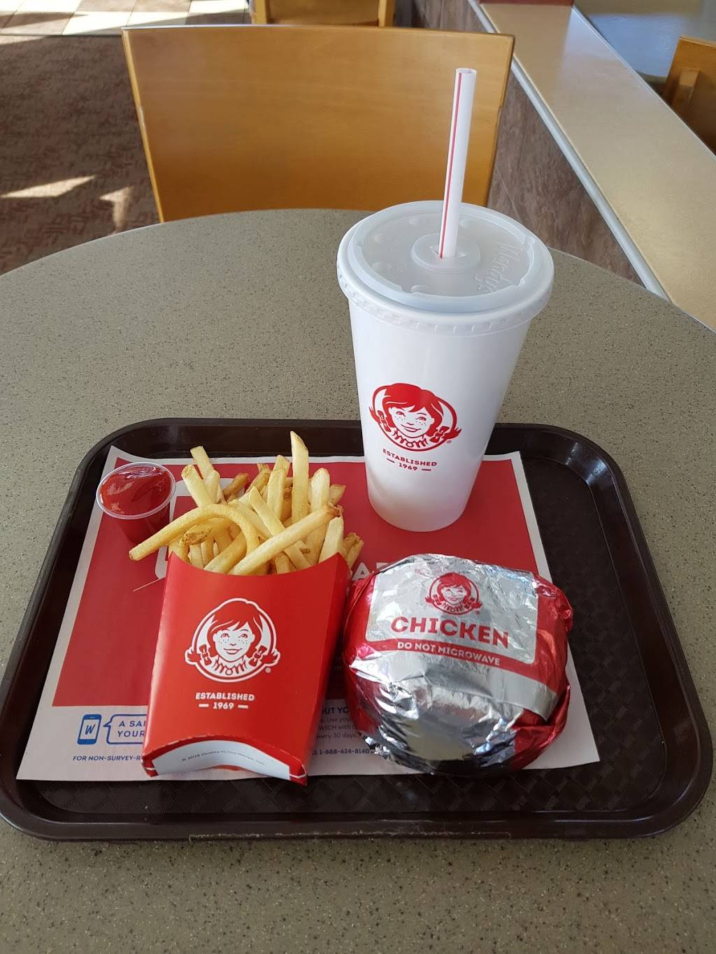 Wendys | restaurant | 3921 28th St SE, Grand Rapids, MI 49512, USA | 6169427131 OR +1 616-942-7131