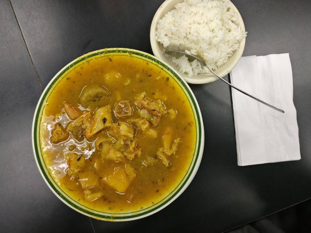 La Isla Cuchifritos | restaurant | 6 Graham Ave, Brooklyn, NY 11206, USA | 7183884666 OR +1 718-388-4666