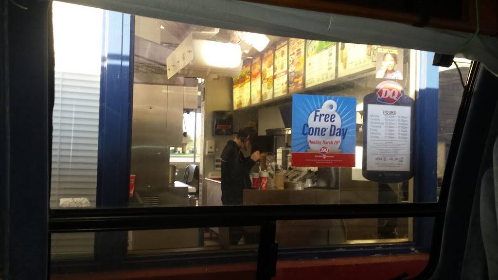 Dairy Queen Store | restaurant | 3010 39th St, Port Arthur, TX 77642, USA | 4099833256 OR +1 409-983-3256