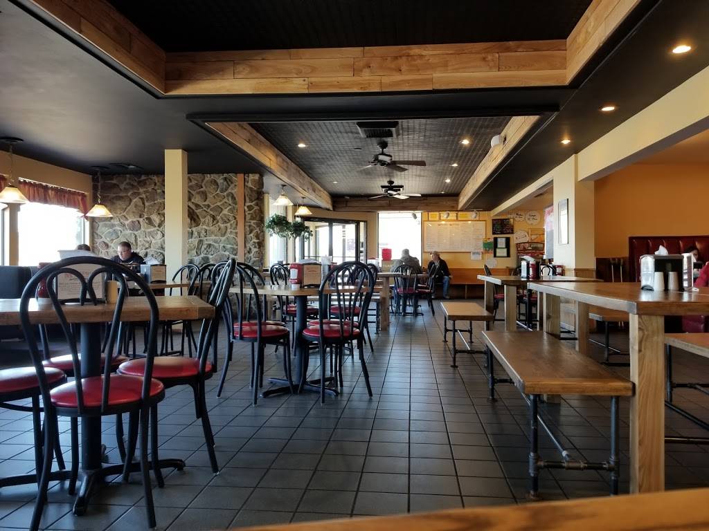 Mancinos Grinders & Pizza | restaurant | 809 W Clairemont Ave, Eau Claire, WI 54701, USA | 7158354100 OR +1 715-835-4100