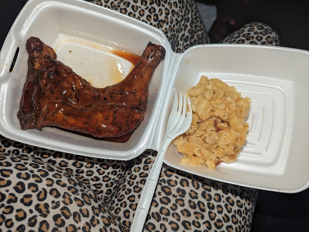 Smokin Js Southern Eatz | restaurant | 2829 August Dr, Sumter, SC 29154, USA | 8038734114 OR +1 803-873-4114