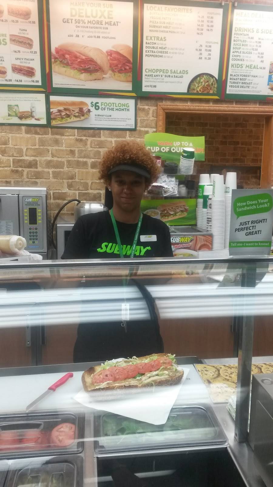 Subway | meal takeaway | 400 21st Ave S, Nashville, TN 37203, USA | 6153292800 OR +1 615-329-2800