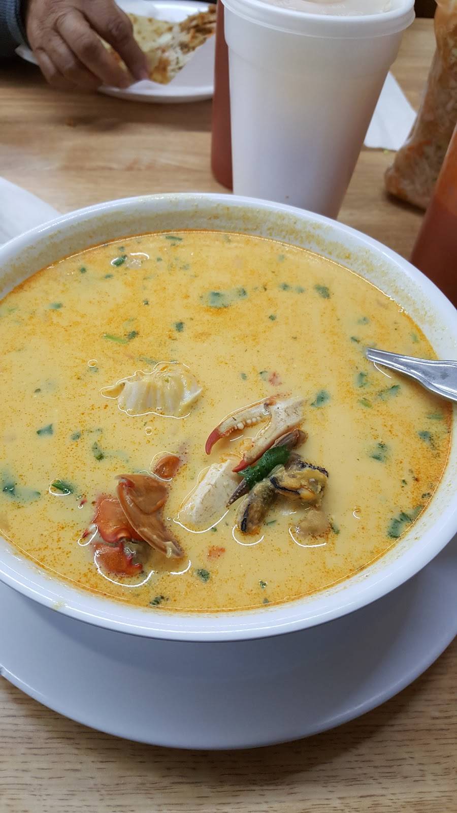 El Salvador Bakery | restaurant | 172 Windy Hill Rd, Marietta, GA 30060, USA | 7703333004 OR +1 770-333-3004