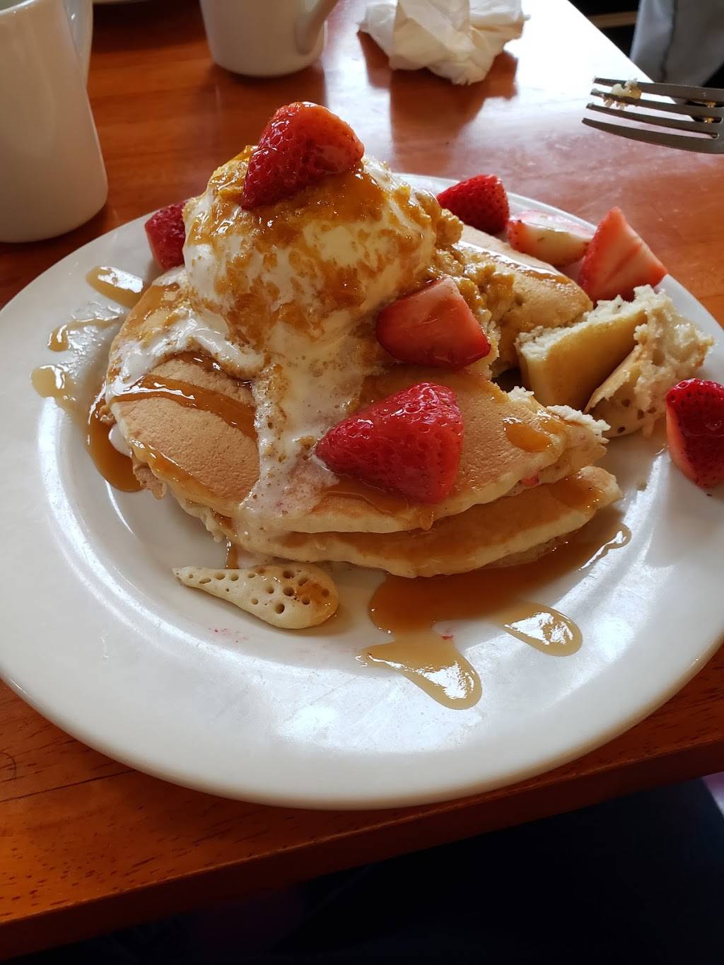 Krissys Korner | restaurant | 1200 Barnum Ave, Stratford, CT 06614, USA | 2038708038 OR +1 203-870-8038