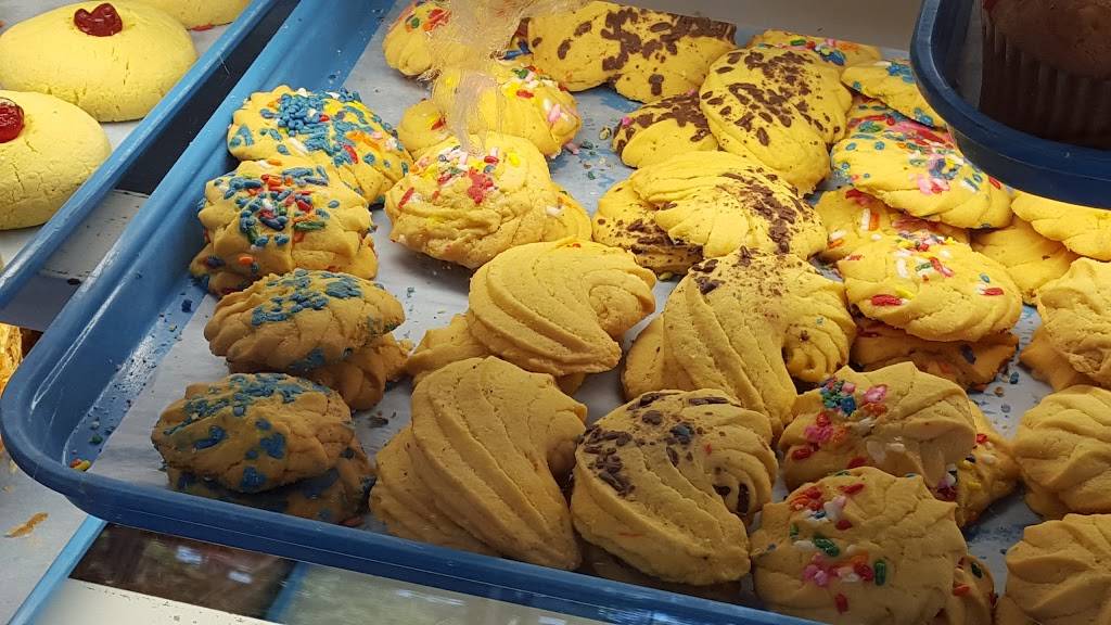 Delicias Calenas | restaurant | 94-18 Sutphin Blvd, Jamaica, NY 11435, USA | 7182062262 OR +1 718-206-2262