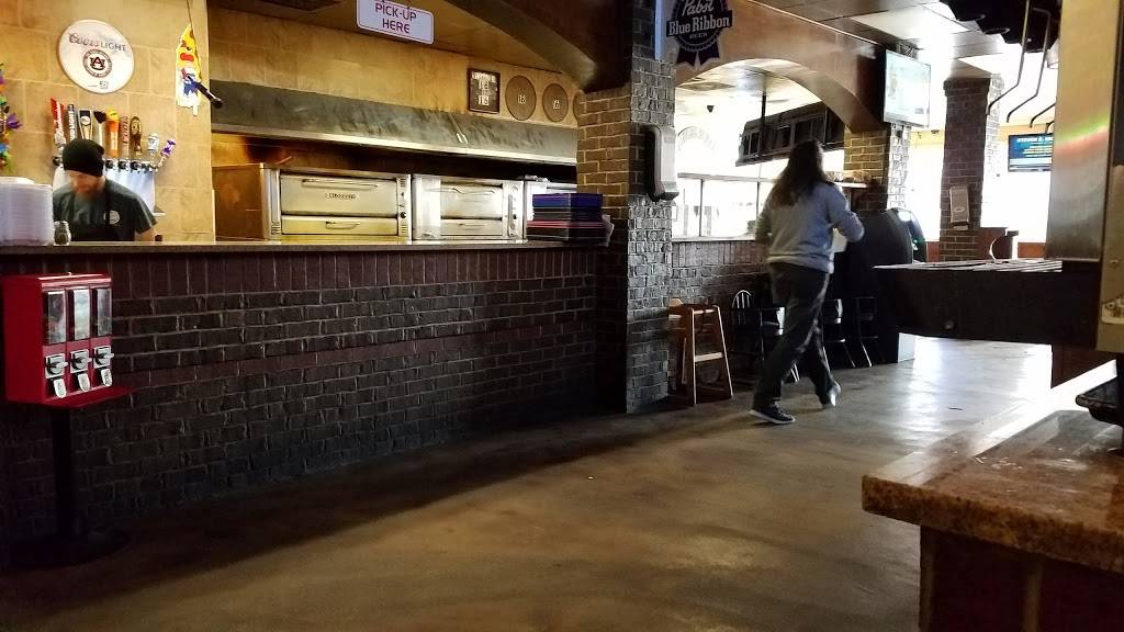 Little Italy Pizzeria | restaurant | 129 E Magnolia Ave, Auburn, AL 36830, USA | 3348216161 OR +1 334-821-6161