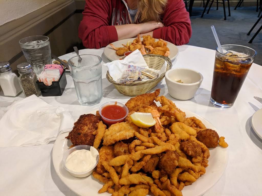 Mos Seafood downtown Baltimore | restaurant | 219 South President Street, Baltimore, MD 21202, USA | 4108378600 OR +1 410-837-8600